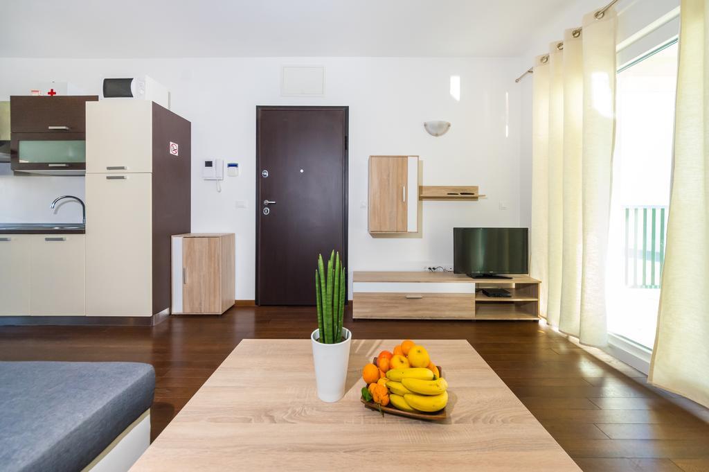 Queen Beach Apartment *